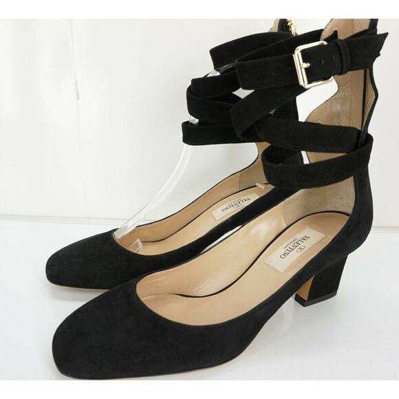 Valentino Black Suede Plum Ankle Wrap Sandals Size 36.5 Strappy $995 Heels NIB - Picture 2 of 11